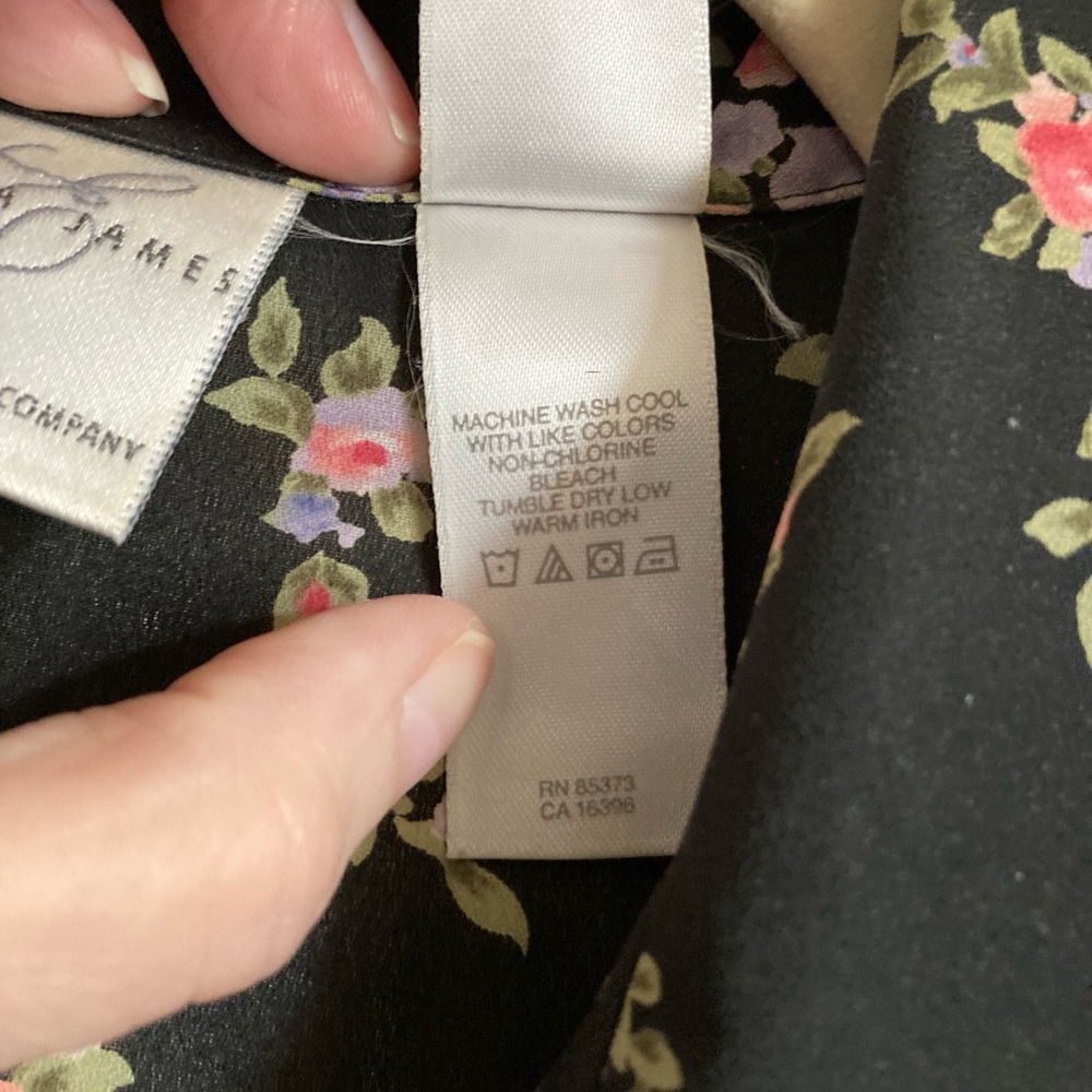 *Emma James Black Floral Button Up Semi Sheer Size 6 Short Sleeve Blouse #Gy - Picture 3 of 8